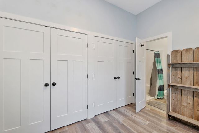 408 E 8th St, Newton, KS 67114