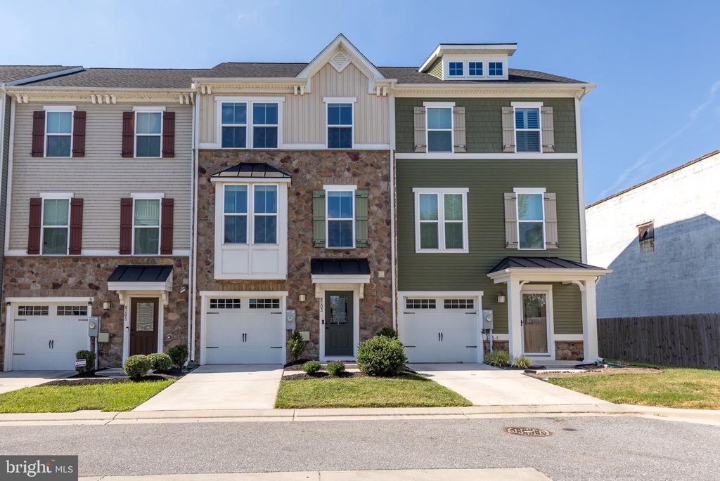 8203 SEAWORTHY WAY, Dundalk, MD 21222