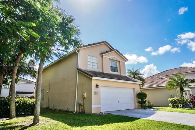 6864 Sugarloaf Key St, Lake Worth, FL 33467