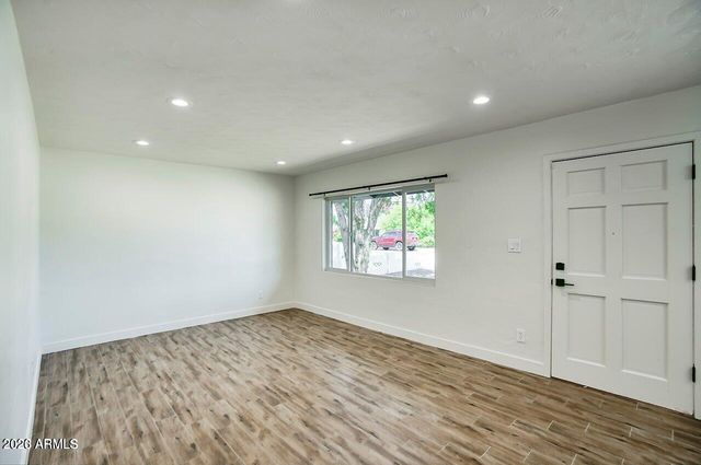 2509 E COOLIDGE Street, Phoenix, AZ 85016