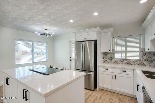 2509 E COOLIDGE Street, Phoenix, AZ 85016