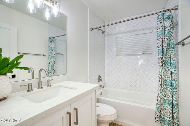 2509 E COOLIDGE Street, Phoenix, AZ 85016