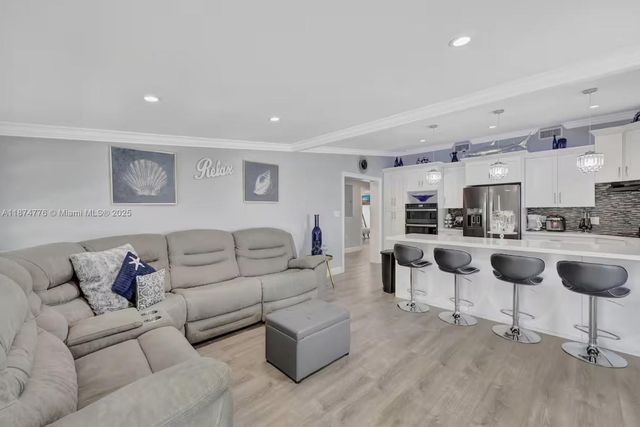 2301 Yellowtail Dr, Marathon, FL 33050