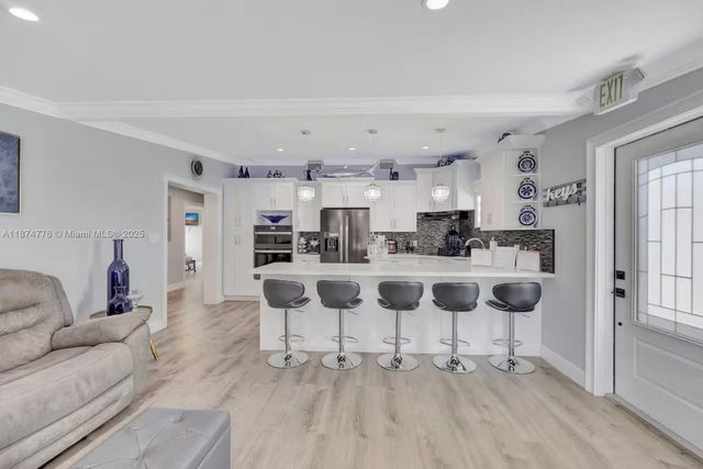 2301 Yellowtail Dr, Marathon, FL 33050