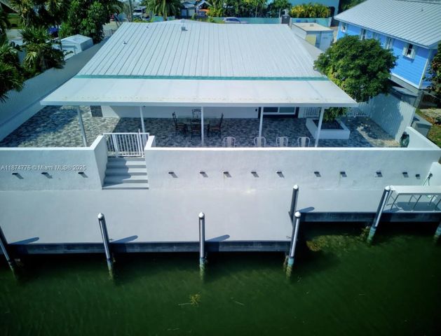2301 Yellowtail Dr, Marathon, FL 33050