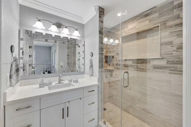 2301 Yellowtail Dr, Marathon, FL 33050