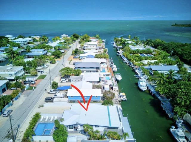 2301 Yellowtail Dr, Marathon, FL 33050