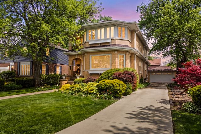 1605 S Fairview Avenue, Park Ridge, IL 60068