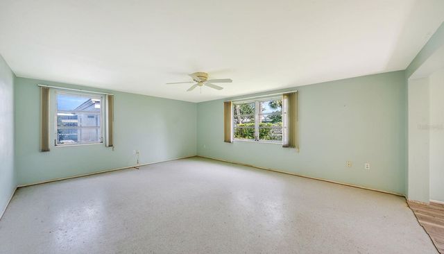 1523 LAKESIDE DRIVE 15, Venice, FL 34293