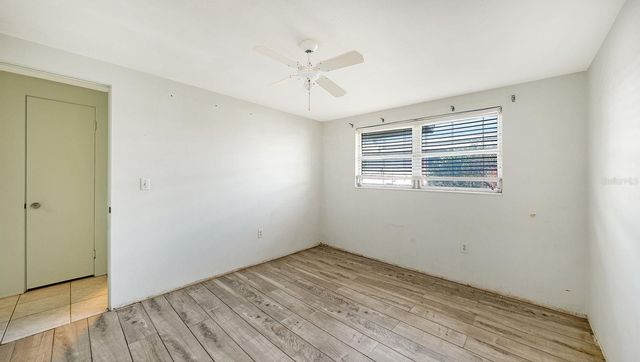 1523 LAKESIDE DRIVE 15, Venice, FL 34293