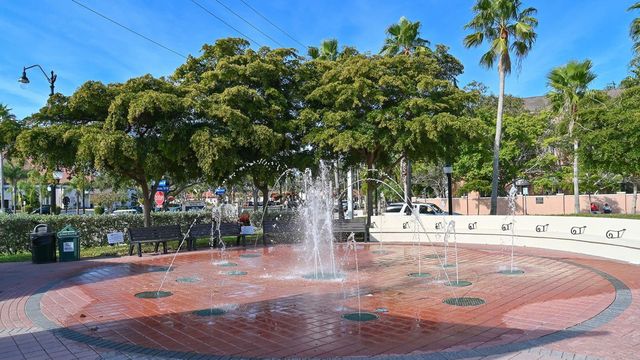 1523 LAKESIDE DRIVE 15, Venice, FL 34293