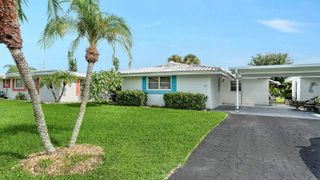 1523 LAKESIDE DRIVE 15, Venice, FL 34293