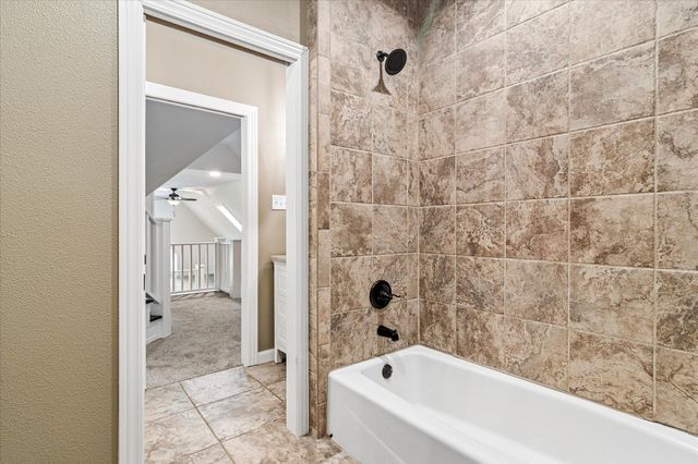 1081 Schneider Road, Howe, TX 75459