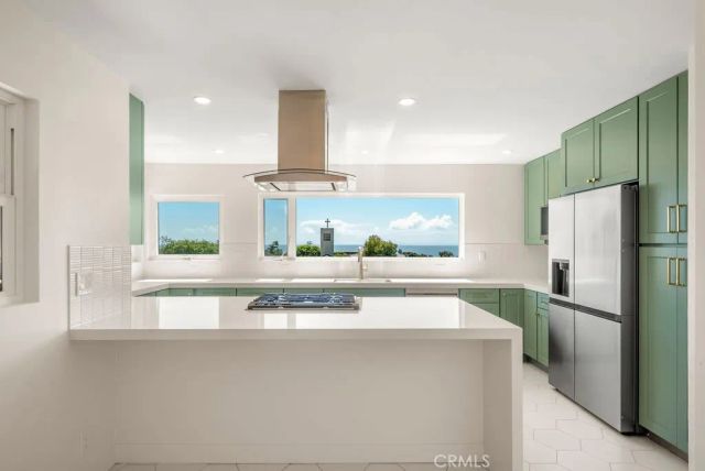518 Legion, Laguna Beach, CA 92651