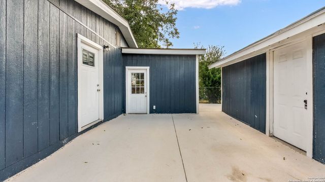 306 Hermine, San Antonio, TX 78212