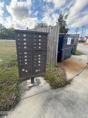 13 Townhouse Cove, Lafayette, LA 70506