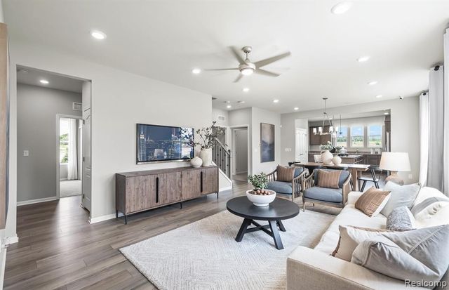 3371 Beech Bark Court, Milford, MI 48381