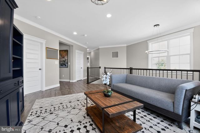 805 STEPHAN MACE CT, Purcellville, VA 20132