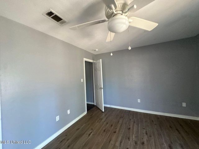 540 Woodland Hills Place, Jackson, MS 39216