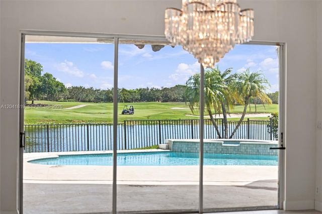 12388 Classic Drive, Coral Springs, FL 33071