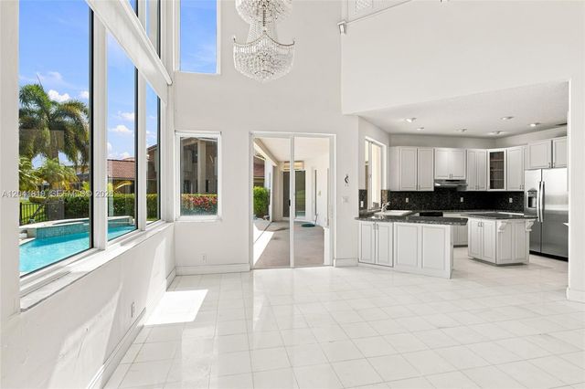 12388 Classic Drive, Coral Springs, FL 33071