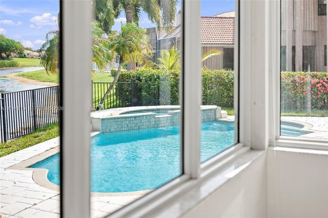 12388 Classic Drive, Coral Springs, FL 33071