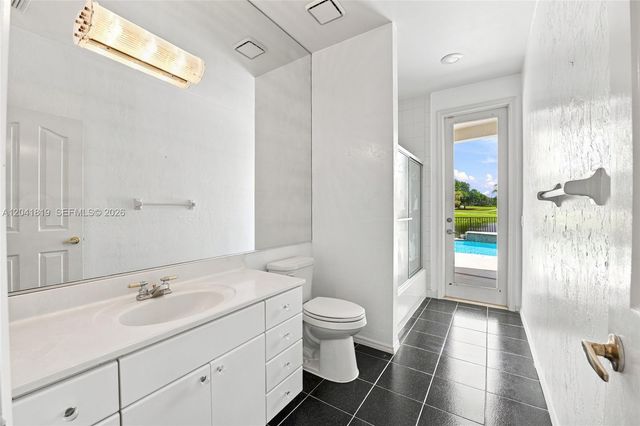 12388 Classic Drive, Coral Springs, FL 33071