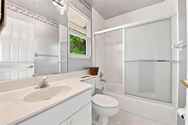 12388 Classic Drive, Coral Springs, FL 33071