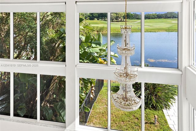 12388 Classic Drive, Coral Springs, FL 33071
