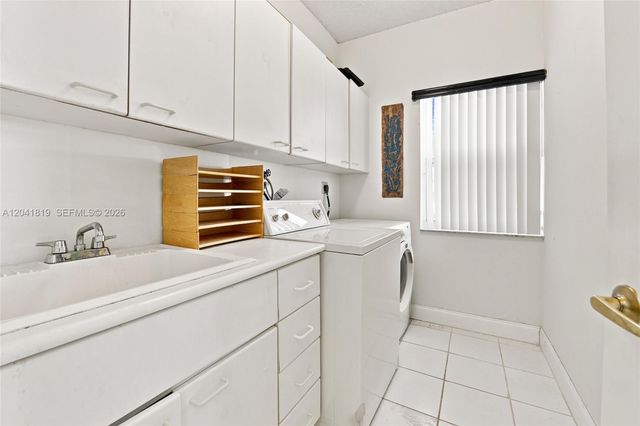 12388 Classic Drive, Coral Springs, FL 33071