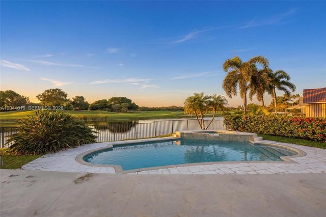 12388 Classic Drive, Coral Springs, FL 33071