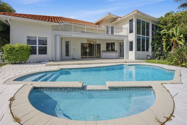 12388 Classic Drive, Coral Springs, FL 33071