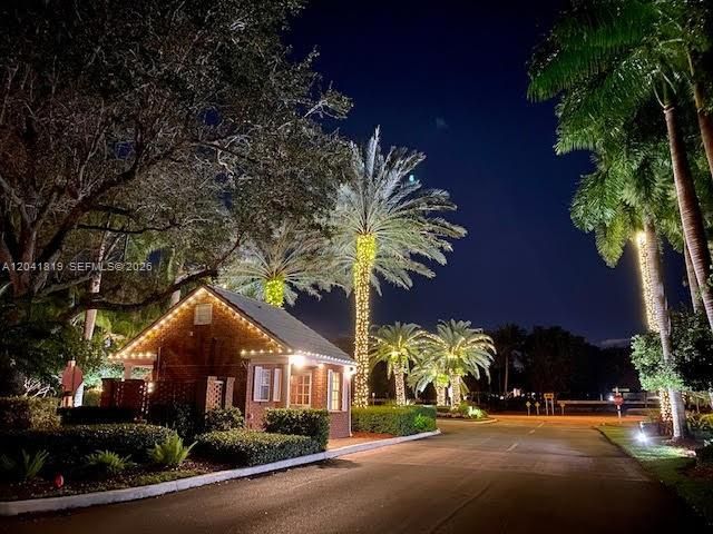 12388 Classic Drive, Coral Springs, FL 33071