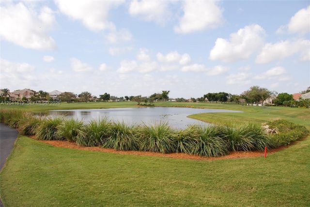 12388 Classic Drive, Coral Springs, FL 33071