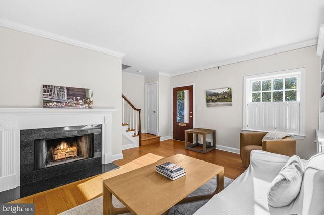 902 S SAINT ASAPH ST, Alexandria, VA 22314
