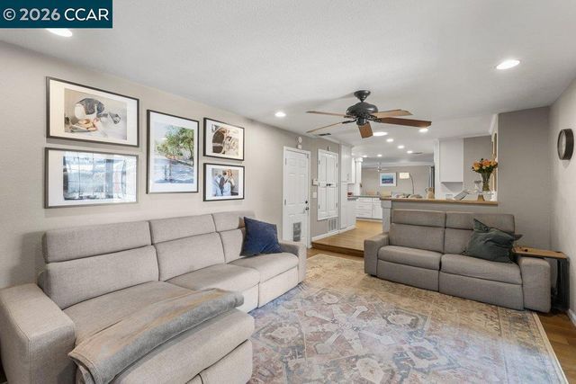 6844 Lancaster Rd, Dublin, CA 94568