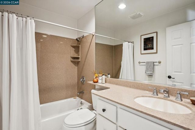 6844 Lancaster Rd, Dublin, CA 94568