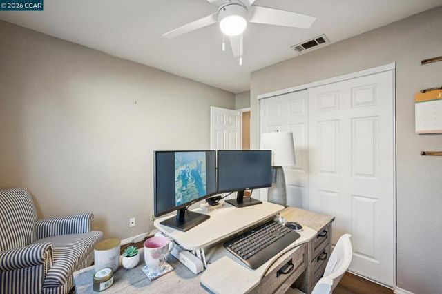 6844 Lancaster Rd, Dublin, CA 94568