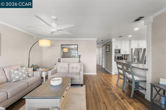 6844 Lancaster Rd, Dublin, CA 94568