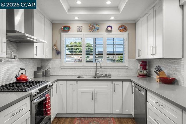 6844 Lancaster Rd, Dublin, CA 94568
