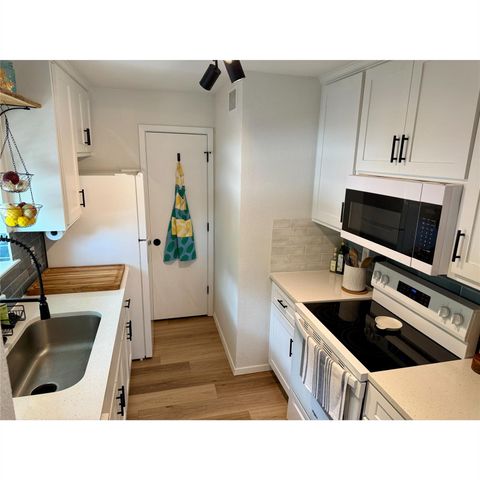 700 Nelray BLVD 1, Austin, TX 78751
