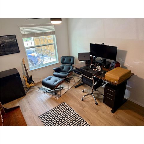 700 Nelray BLVD 1, Austin, TX 78751