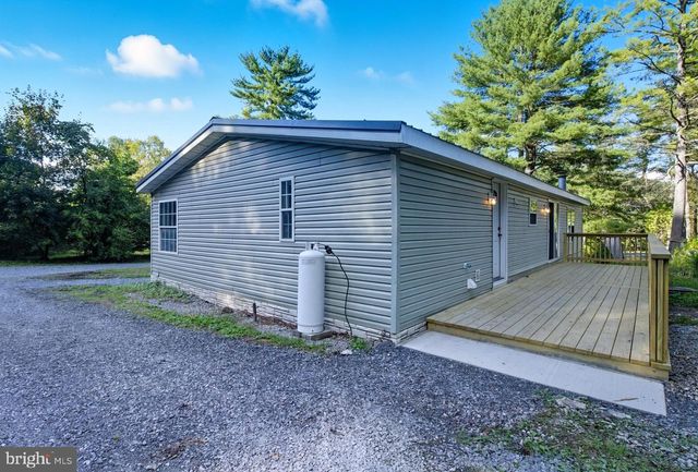 814 MARKET ST, Karthaus, PA 16845