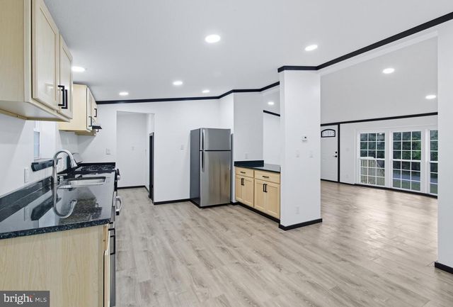 814 MARKET ST, Karthaus, PA 16845