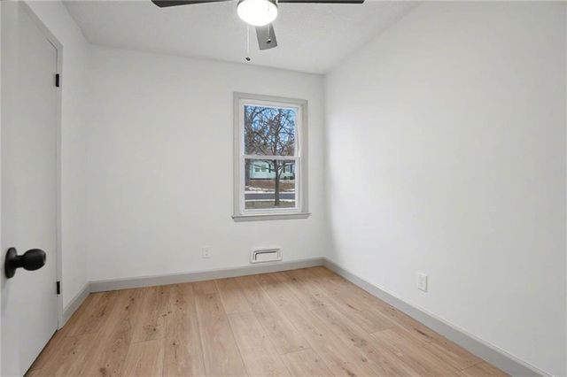 6722 W 77th Terrace, Overland Park, KS 66204