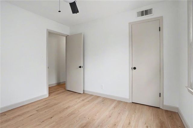 6722 W 77th Terrace, Overland Park, KS 66204