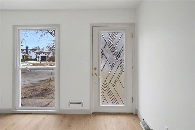 6722 W 77th Terrace, Overland Park, KS 66204