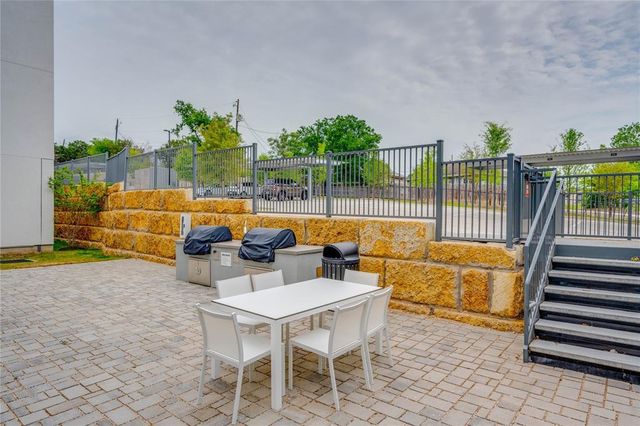 4801 Springdale RD 1307, Austin, TX 78723