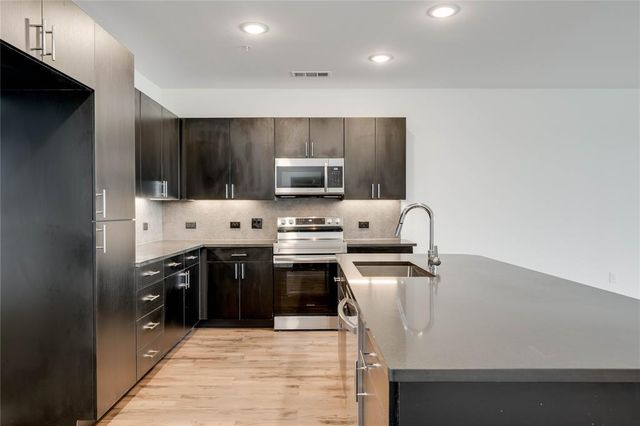 4801 Springdale RD 1307, Austin, TX 78723