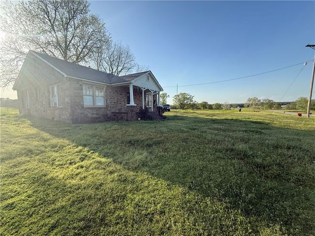 11249 Spring Creek Road, Belleville, AR 72824